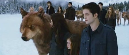 dai-chien-ma-ca-rong-trong-breaking-dawn-2