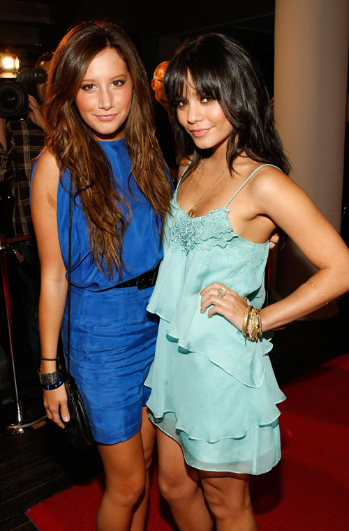 vanessa-hudgens-hon-ho-hop-tac-cung-ashley-tisdale