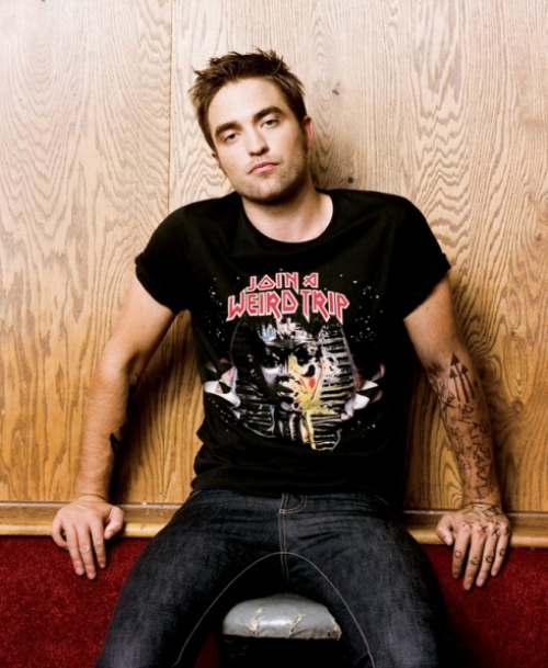 robert-pattinson-sang-trung-dong-cap-ke-ba-chi