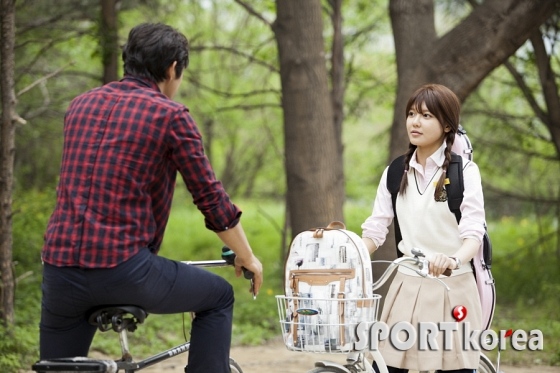 soo-young-tuoi-tan-vi-tro-lai-lam-nu-sinh