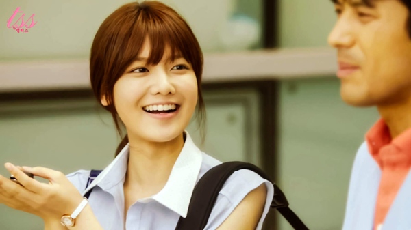 soo-young-tuoi-tan-vi-tro-lai-lam-nu-sinh