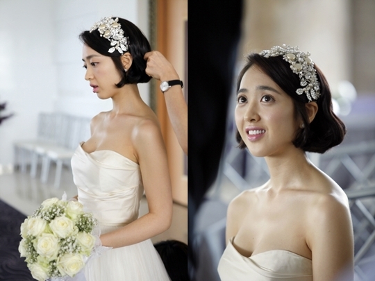 "Tình địch" của Soo Young xúng xính váy cưới 1