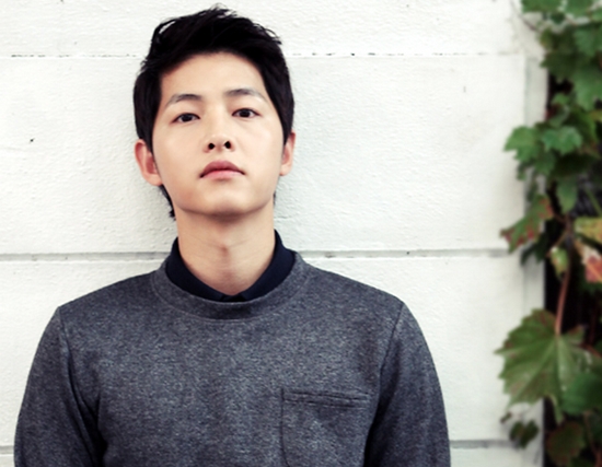 Joong Ki muốn giành Best Couple với bạn diễn... nữ 4