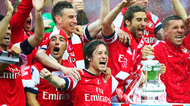 Sau 3.096 ngày kể từ lần đánh bại Quỷ đỏ vào năm 2006, Arsenal mới chỉ giành duy nhất một danh hiệu lớn là chức vô địch FA Cup vào năm ngoái.