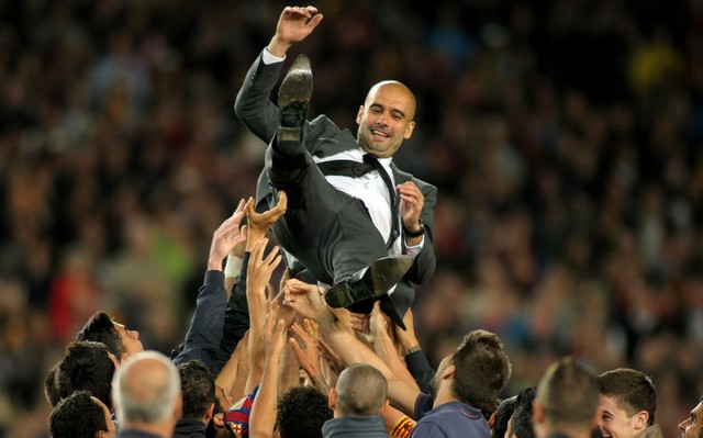 Cựu danh thủ Pep Guardiola bắt đầu sự nghiệp HLV và đến nay, ông đã “bỏ túi” tới 18 danh hiệu cùng Barcelona và Bayern Munich.
