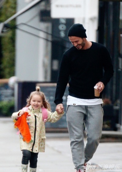 Harper Beckham đáng yêu