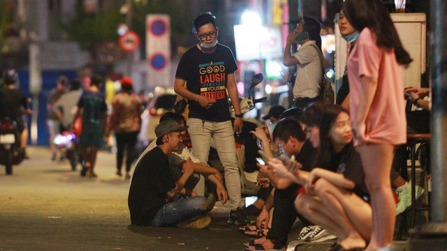 Mối liên hệ giữa gái và xe - 2