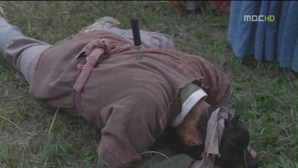 bat-gio-phim-ma-co-trang-han