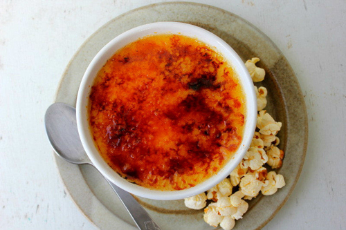 creme-brulee-bong-ngo-min-muot-nuc-mui