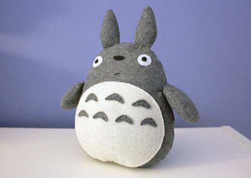 lam-totoro-trong-nhay-mat-ma-chang-can-hoa-tay