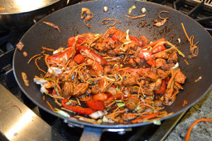 mi-yakisoba-mon-mi-xao-binh-dan-cua-nhat