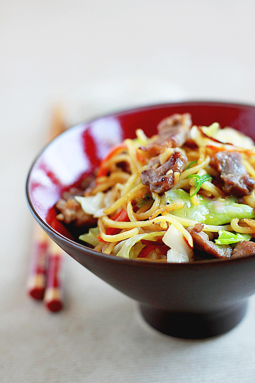 mi-yakisoba-mon-mi-xao-binh-dan-cua-nhat