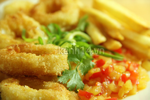 Mực chiên xù sốt dứa giòn chua ngon ngọt 