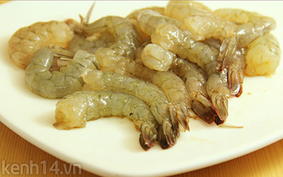 Canh b&iacute; ng&ograve;i cuộn t&ocirc;m man m&aacute;t ng&agrave;y cuối tuần 5