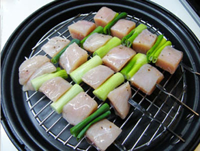 G&agrave; nướng xi&ecirc;n BBQ hấp dẫn kh&oacute; cưỡng 3
