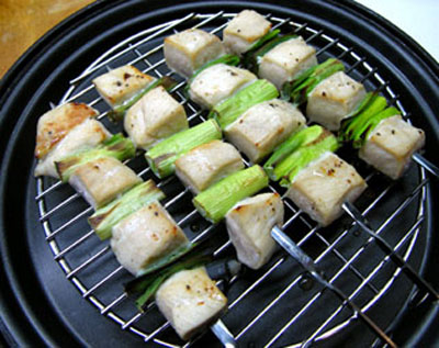 G&agrave; nướng xi&ecirc;n BBQ hấp dẫn kh&oacute; cưỡng 4