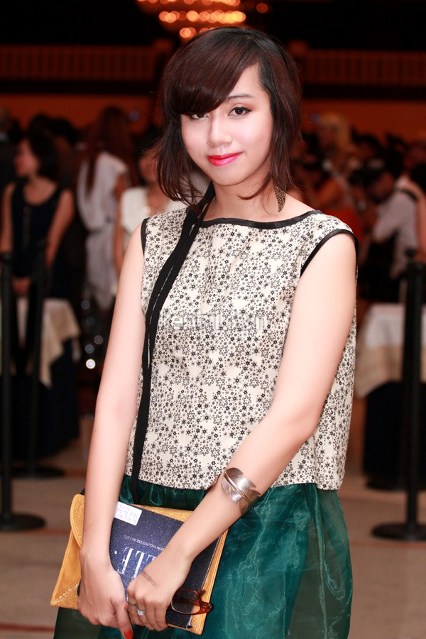 can-canh-xtyle-an-tuong-ben-le-elle-show