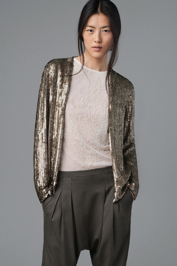 xem-lookbook-zara-update-xu-huong-thudong-2012