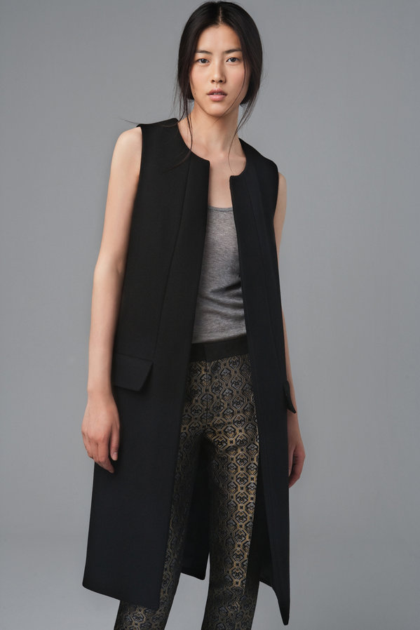 xem-lookbook-zara-update-xu-huong-thudong-2012