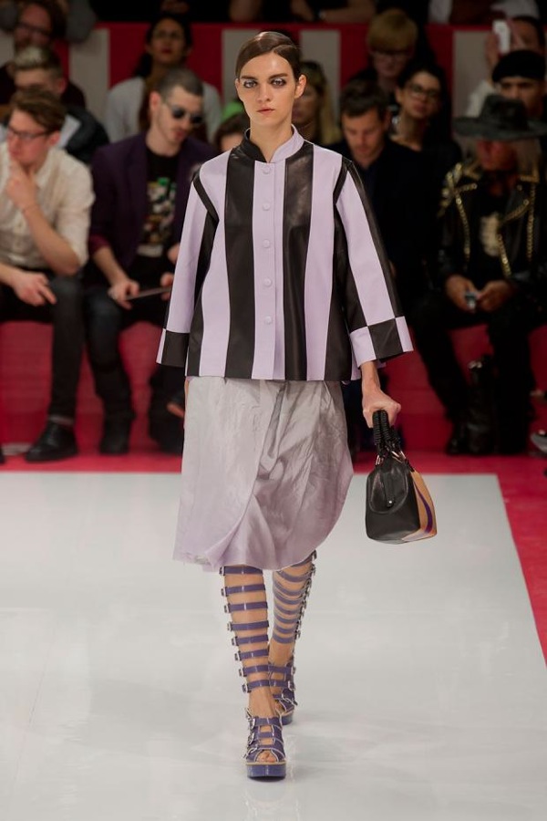 don-dau-xu-huong-thudong-cung-london-fashion-week don-dau-xu-huong-thudong-cung-london-fashion-week