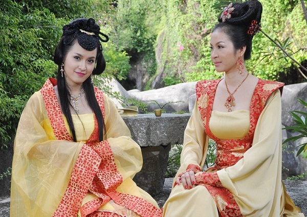 Phục trang tuồng cổ Việt như phim Trung Quốc | giaoduc.edu.vn