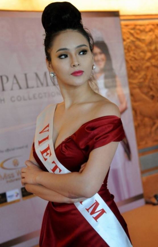 Lại Hương Thảo mất điểm trong clip giới thiệu tại "Miss World" 6