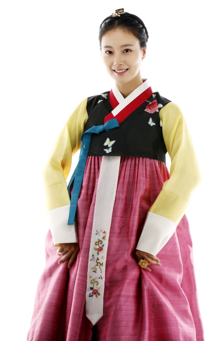 Kim Soo Hyun dẫn đầu top 5 sao diện Hanbok đẹp nhất 4