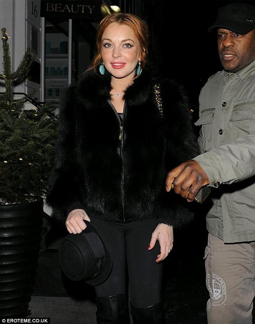 Lindsay Lohan đi ăn tối cùng bạn trai cũ 1