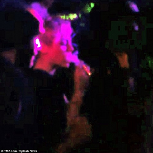 Miley was caught smoking marijuana at a nightclub 2
