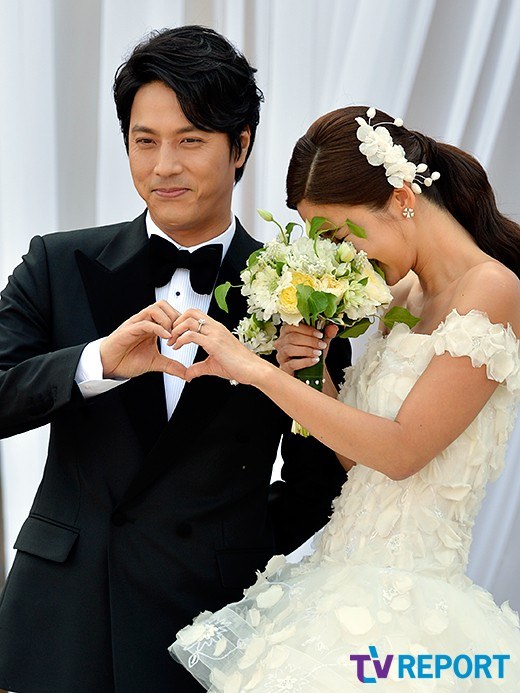 Dàn sao khủng nô nức trong đám cưới Han Jae Suk - Park Sol Mi  3