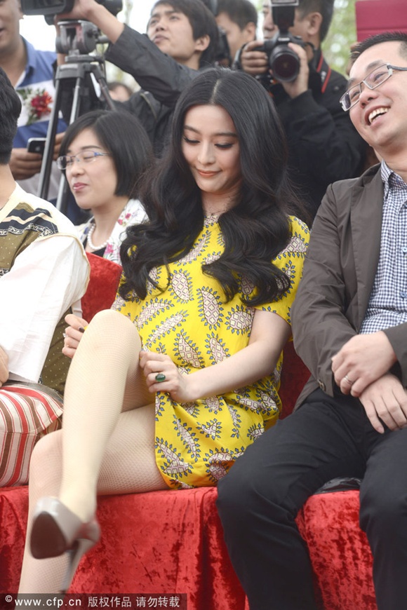 Phạm Băng Băng t&aacute; hỏa v&igrave; bị &ldquo;nh&igrave;n trộm&rdquo;  8