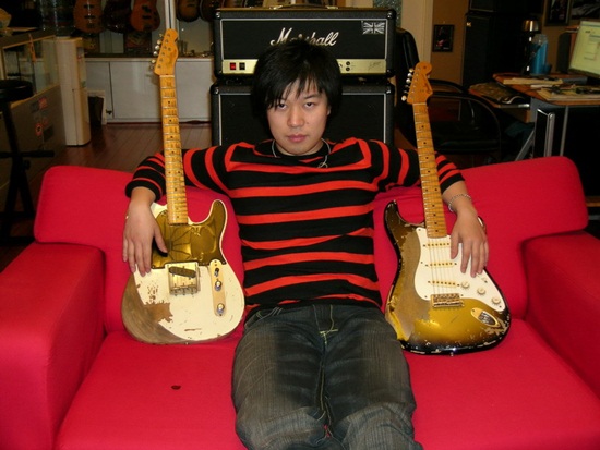 Nghệ sĩ guitar nổi tiếng Trung Quốc qua đời v&igrave; ung thư phổi 2