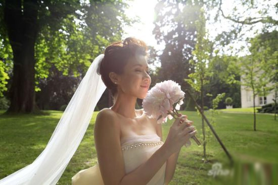 Sao TVB Trần Hào chi hơn 8 tỷ làm đám cưới tiết kiệm 3