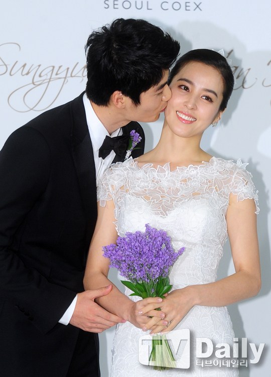 Dàn sao Hàn rạng rỡ đến mừng cưới Han Hye Jin 4