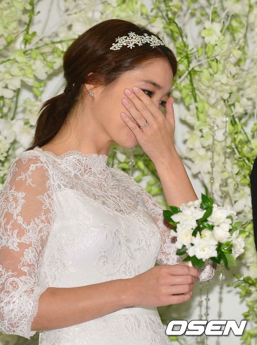 Lee Byung Hun và Lee Min Jung rạng rỡ trong “đám cưới thế kỷ” 4