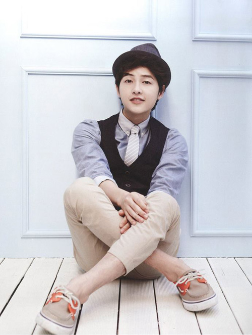 Lật lại hồ sơ của Song Joong Ki trước giờ nhập ngũ 20