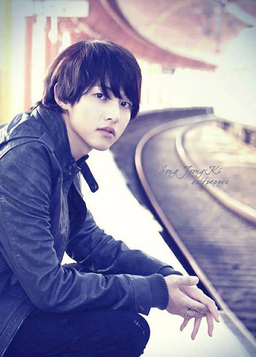 Lật lại hồ sơ của Song Joong Ki trước giờ nhập ngũ 21