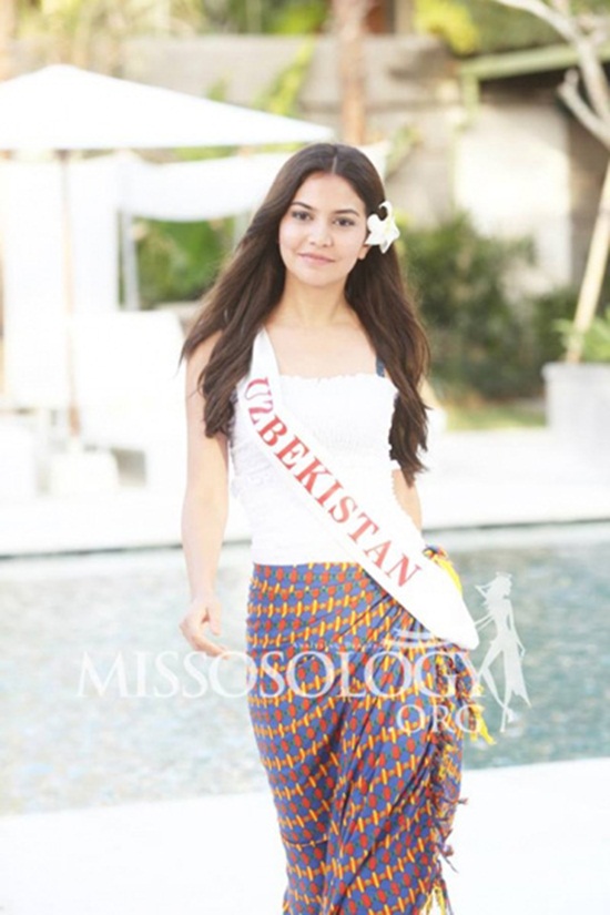 Người đẹp 18 tuổi mạo danh Hoa hậu Uzbekistan thi Miss World 2013 2