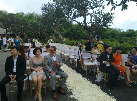 Đám cưới giản dị tinh khôi của cặp đôi Dương Mịch - Lưu Khải Uy 6