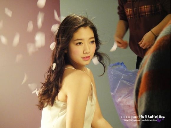 Park Shin Hye xinh đẹp với loạt ảnh không Photoshop 3