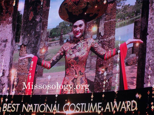 Đại diện Việt Nam đoạt giải Trang phục dân tộc tại Miss Grand International 2014 1