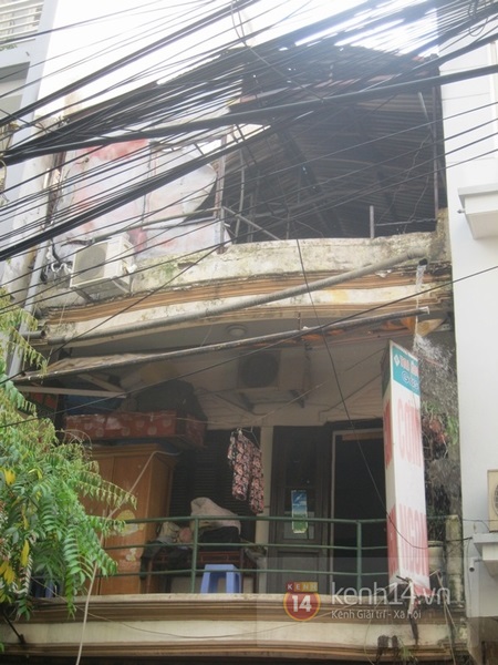 H&agrave; Nội: &ldquo;B&agrave; hỏa&rdquo; đốt qu&aacute;n cơm, người d&acirc;n hoảng loạn 1