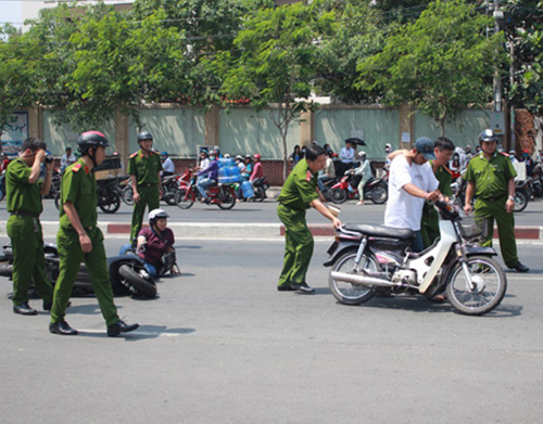 Mâu Thanh Thủy đã tỉnh lại sau cơn nguy kịch 8