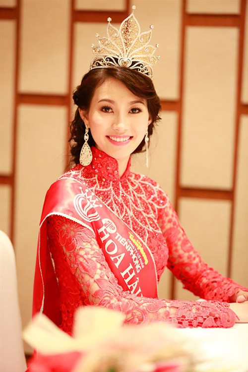 Hành trình nhan sắc ngày càng "tuyệt trần" của Hoa hậu Thu Thảo 4