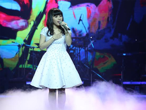 Phương Mỹ Chi giành giải thưởng 1 tỷ, Thùy Chi hát live như thu đĩa 7