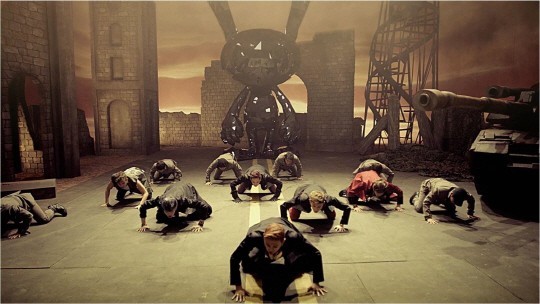 B.A.P sẽ giữ lời hứa khoe cơ bụng với fan 5