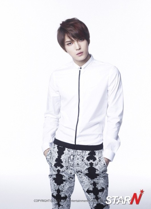 Jaejoong (JYJ) vừa "tung chưởng" đã cháy hàng 1