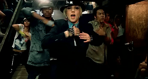 Trao giải "cực dị" cho các MV của Britney Spears 8