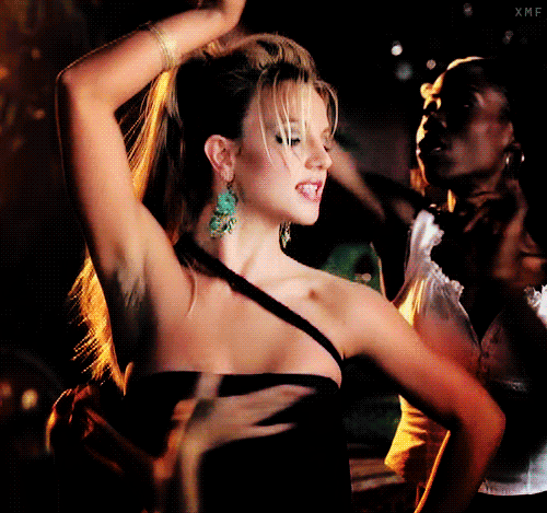 Trao giải "cực dị" cho các MV của Britney Spears 7