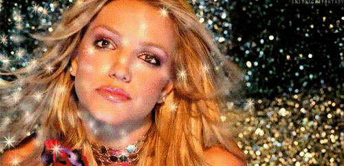 Trao giải "cực dị" cho các MV của Britney Spears 4